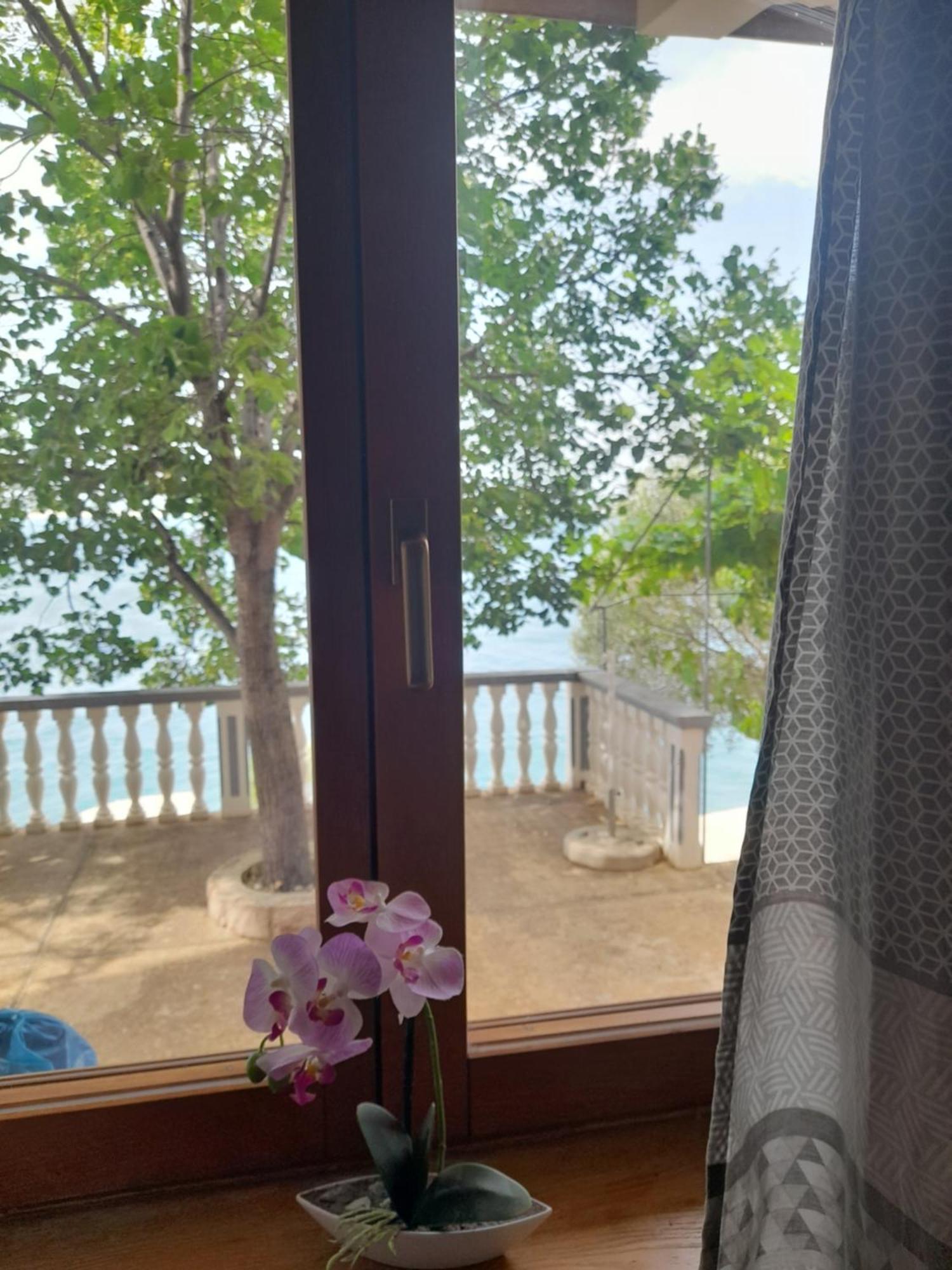 Apartmani Antea Starigrad Paklenica Room photo